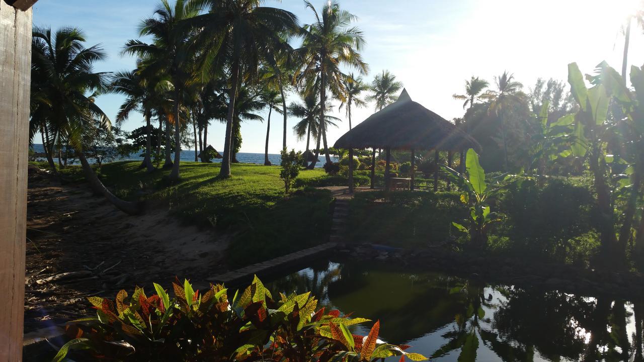 Hotel Océan Beach Sakatia Nosy-Be Exterior foto